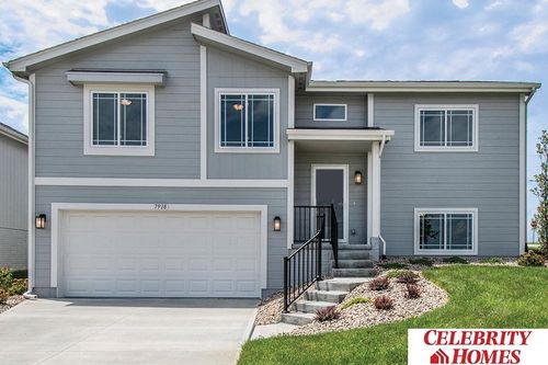 10929 Kings Dr, Omaha, NE, 68142 | Card Image