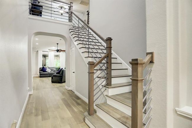 409 Holly Forest Dr, House other with 5 bedrooms, 4 bathrooms and 3 parking in Conroe TX | Image 6