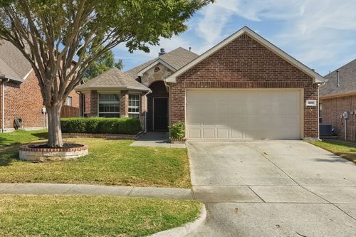 209 Sandy Creek Way, McKinney, TX, 75072-3363 | Card Image