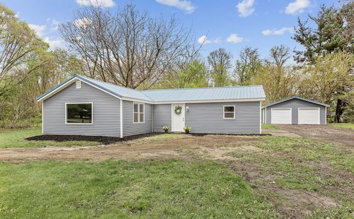 7047 W 1250 S, Wanatah, IN, 46390-9724 | Card Image