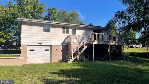 110 Hazelton Dr, KEYSER, WV, 26726-9077 | Card Image