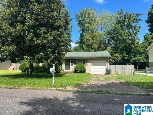 5149 Northumberland Rd, IRONDALE, AL, 35210-2655 | Card Image