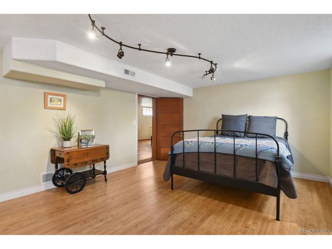 1003 N Institute St, House other with 4 bedrooms, 4 bathrooms and null parking in Colorado Springs CO | Image 36