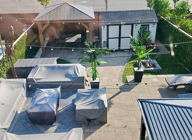 110 Simmons Blvd, House attached with 6 bedrooms, 3 bathrooms and 4 parking in Brampton ON | Image 38