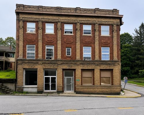 apt-b-100 B W State Ave, Terra Alta, WV, 26764-1253 | Card Image