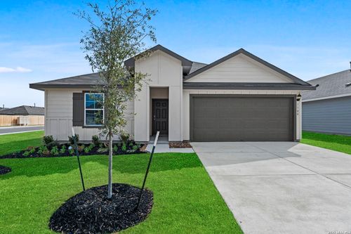1104 Argonne Frst, Seguin, TX, 78155-3743 | Card Image