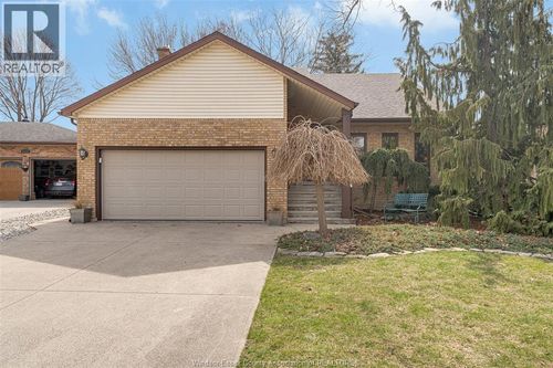 13185 Salich Crt, Tecumseh, ON, N8N4J6 | Card Image