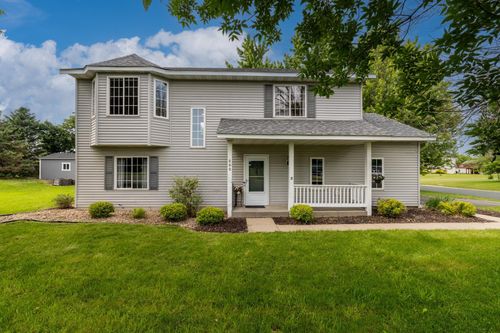 800 E Orchard St, Belle Plaine, MN, 56011-2182 | Card Image