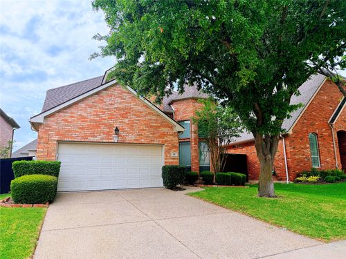 69 Cattail Pond Dr, Frisco, TX, 75034-8584 | Card Image