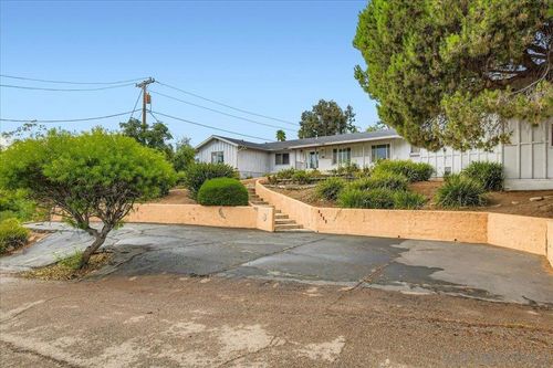 4177 Conrad Dr, Spring Valley, CA, 91977-1312 | Card Image