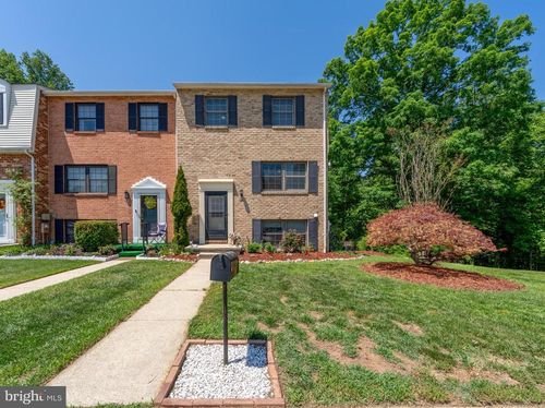 26 Golden Hill Ct, CATONSVILLE, MD, 21228-2435 | Card Image