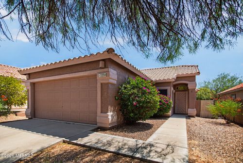 12224 N Kylene Canyon Dr, Oro Valley, AZ, 85755-1623 | Card Image