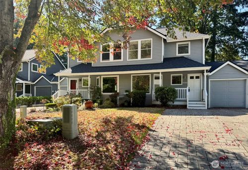 4181 244th Pl Se, Sammamish, WA, 98029-7589 | Card Image