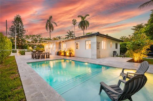 741 Ne 87th St, Miami, FL, 33138-3631 | Card Image