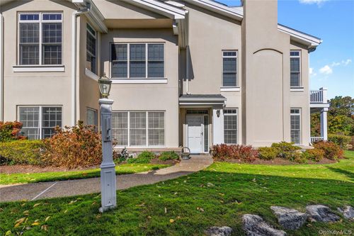 1-1 Arrowwood Circle Arrowwood Circle, Rye Town, NY, 10573 | Card Image