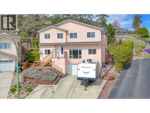 1802 Edgehill Court, Kelowna, BC, V1V1R7 | Card Image