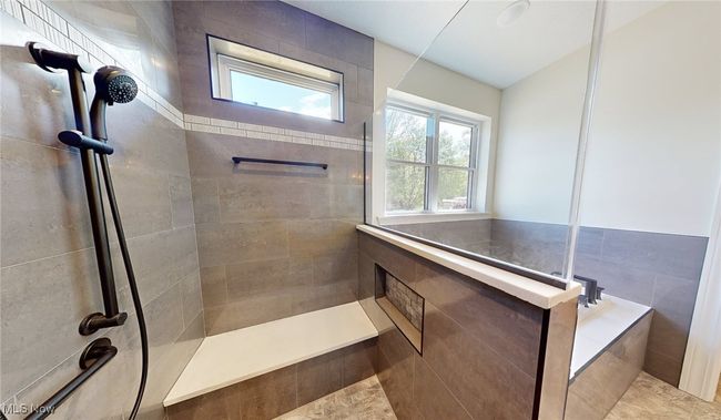 13430 Schreiber Rd, House other with 3 bedrooms, 3 bathrooms and null parking in Valley View OH | Image 10