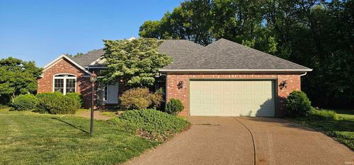 8939 Windham Ct, Evansville, IN, 47725-7664 | Card Image