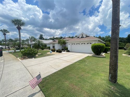 2132 W Del Webb Blvd, SUN CITY CENTER, FL, 33573-4841 | Card Image