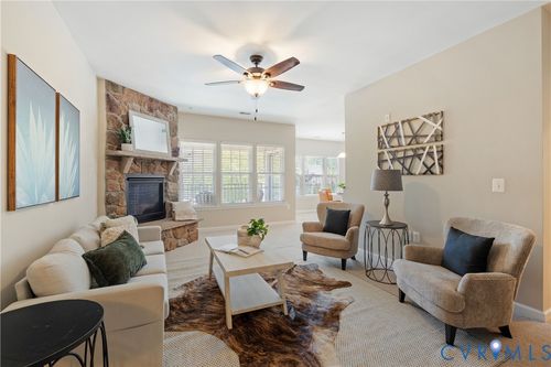 201-910 Westwood Village Way, Midlothian, VA, 23114-4340 | Card Image