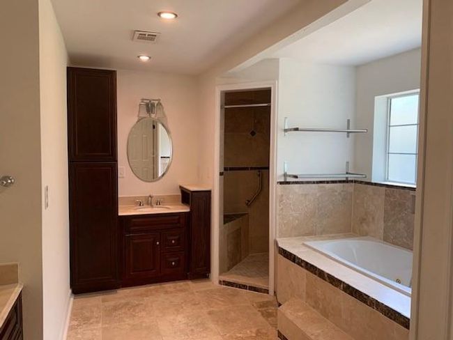 15025 Stagecoach Rd, House other with 5 bedrooms, 3 bathrooms and 1 parking in Stagecoach TX | Image 34