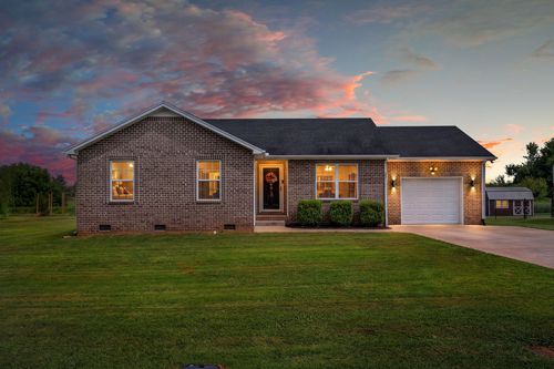 697 Portland Blvd, Portland, TN, 37148-2212 | Card Image