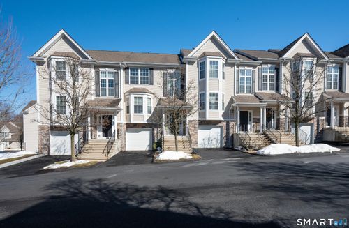 902-902 Sienna Dr, Danbury, CT, 06810-7150 | Card Image