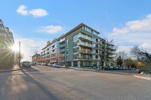 317-289 E 6th Avenue, Vancouver, BC, V5T0E9 | Card Image