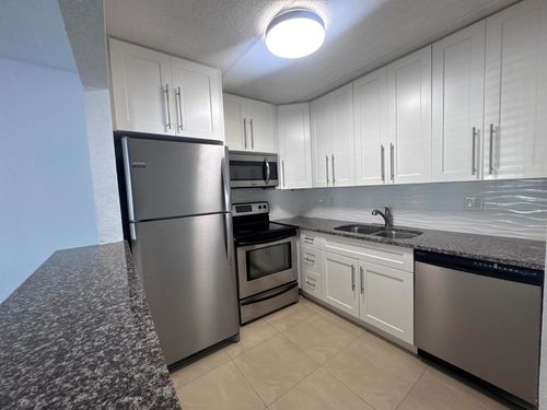 apt-112y-2100 Springdale Blvd, Palm Springs, FL, 33461-1550 | Card Image