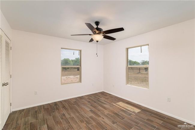 3805 S Midway Rd, House other with 3 bedrooms, 2 bathrooms and null parking in Weslaco TX | Image 8