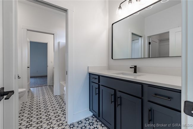 2034 Andres Way, Home with 5 bedrooms, 4 bathrooms and null parking in Floyds Knobs IN | Image 49