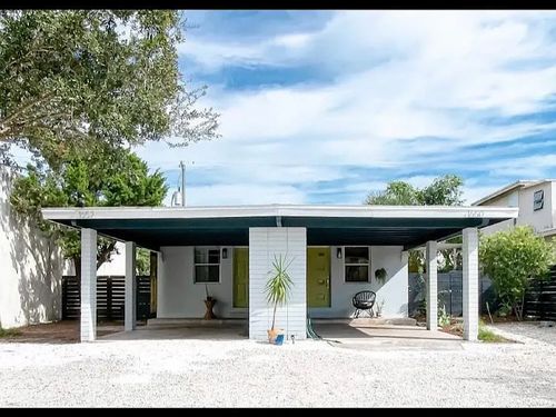 1650 14th Ave, Vero Beach, FL, 32960-3606 | Card Image