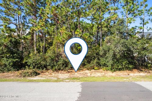 221 Ne 51st St, Oak Island, NC, 28465-5120 | Card Image