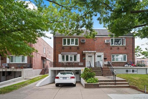 64-04 78th Street, New York, NY, 11379 | Card Image
