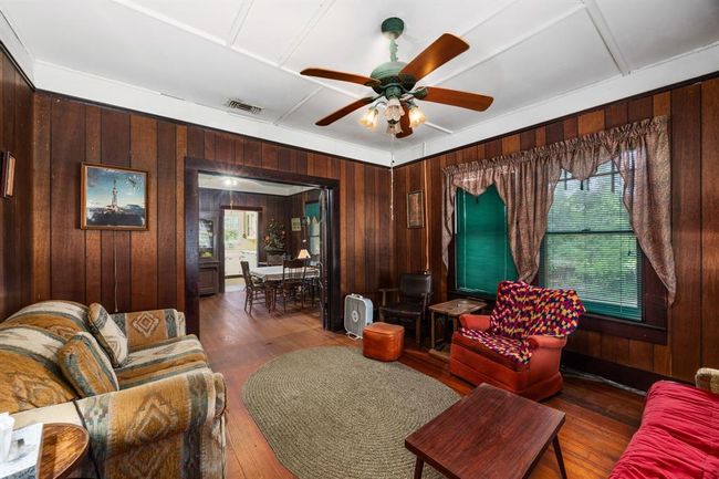 600 Brazos St, House other with 2 bedrooms, 1 bathrooms and 1 parking in Glidden TX | Image 5