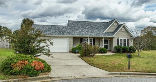 874 Big Creek Ct, High Point, NC, 27265-3177 | Card Image