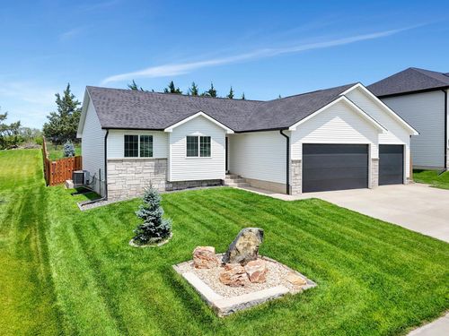 840 Whitetail Run Cir, Ashland, NE, 68003-3416 | Card Image