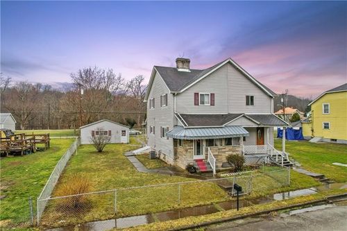 727 Riverside Dr, La Belle, PA, 15450-1003 | Card Image