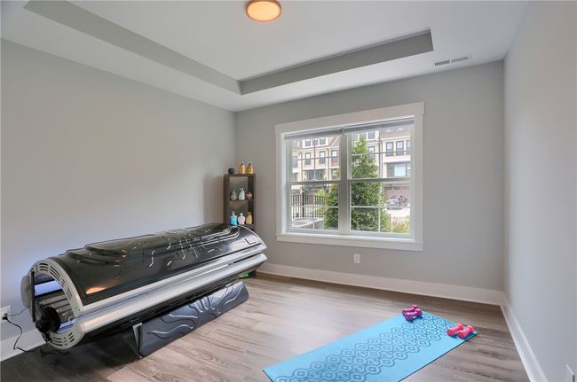 Great closet space. | Image 42