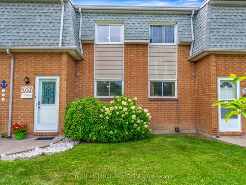 2687 Vine Crt, Windsor, ON, N8T2X7 | Card Image