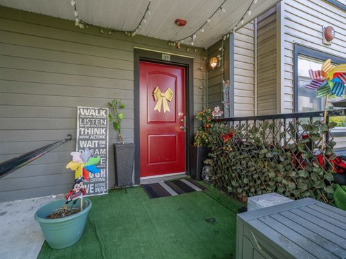 37-7428 14th Ave, Burnaby, BC, V3N0C2 | Card Image