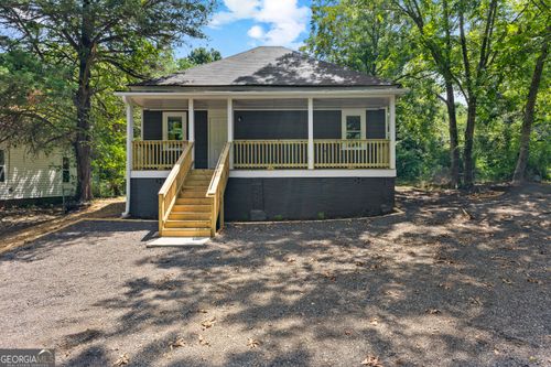 88 Shepard St, Grantville, GA, 30220-2083 | Card Image