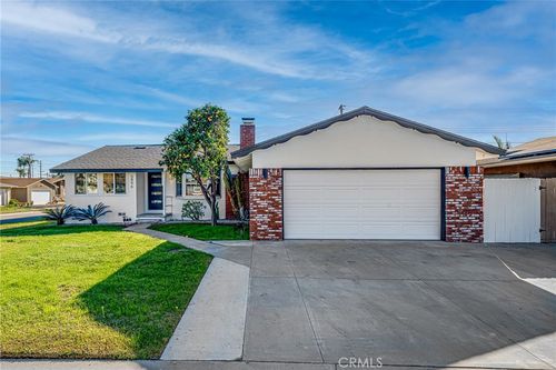 5896 Honduras Way, Buena Park, CA, 90620-1231 | Card Image