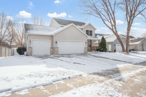 4636 White Pine Pl Nw, Rochester, MN, 55901-1791 | Card Image
