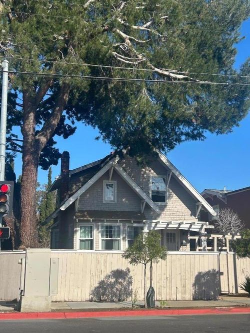 101-101 S Delaware St, San Mateo, CA, 94401-3221 | Card Image