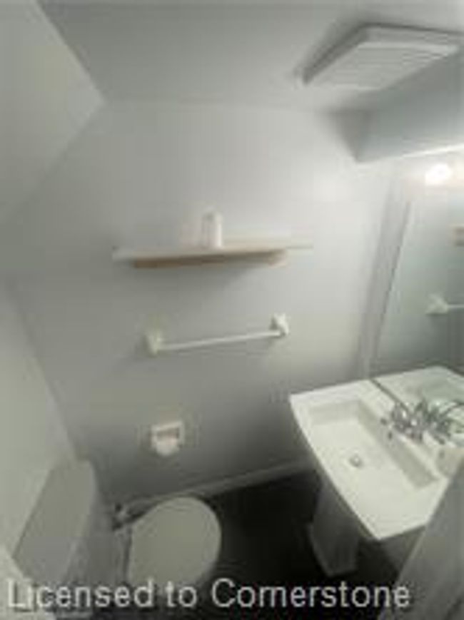 178 - 302 College Ave W, Townhouse with 5 bedrooms, 3 bathrooms and 2 parking in Guelph ON | Image 7