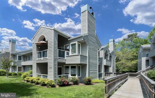 11723 Summerchase Cir, RESTON, VA, 20194-1137 | Card Image