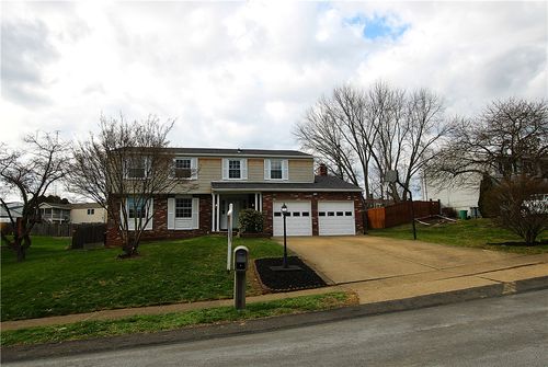 855 2nd Ave, Freedom, PA, 15042-2703 | Card Image