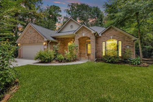 9081 N Comanche Cir, Willis, TX, 77378-4957 | Card Image