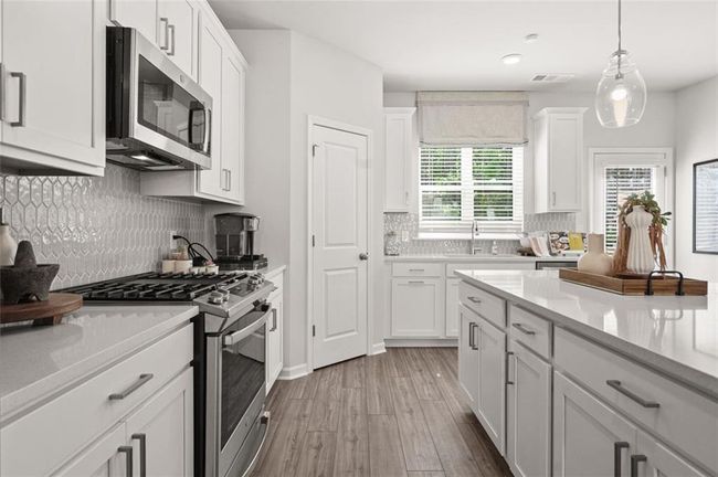 206 Maycrest Path, Townhouse with 3 bedrooms, 4 bathrooms and 2 parking in Tucker GA | Image 16